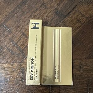 Hourglass Unlocked Mascara
